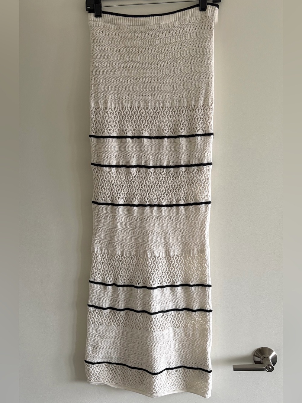 Abercrombie & Fitch Knit White Maxi Skirt with Black Stripe Accents
